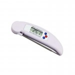 Foldable digital thermometer